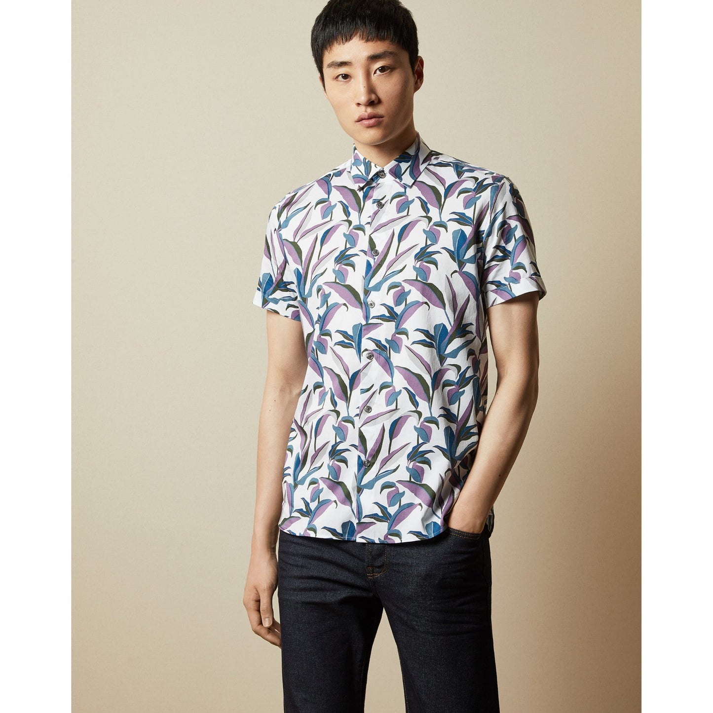 Men Glampin-Ss Leaf Print Shirt - White