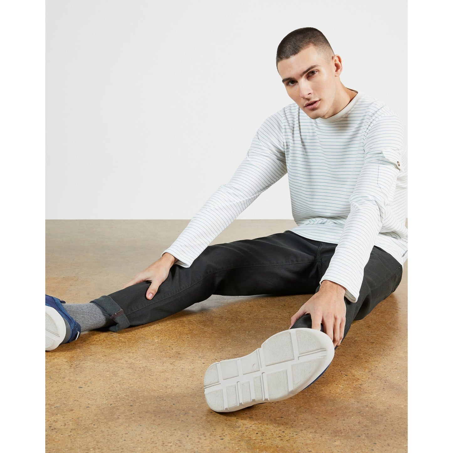 Men Tondi-Tapered Leg Grey Denim Jean - Grey