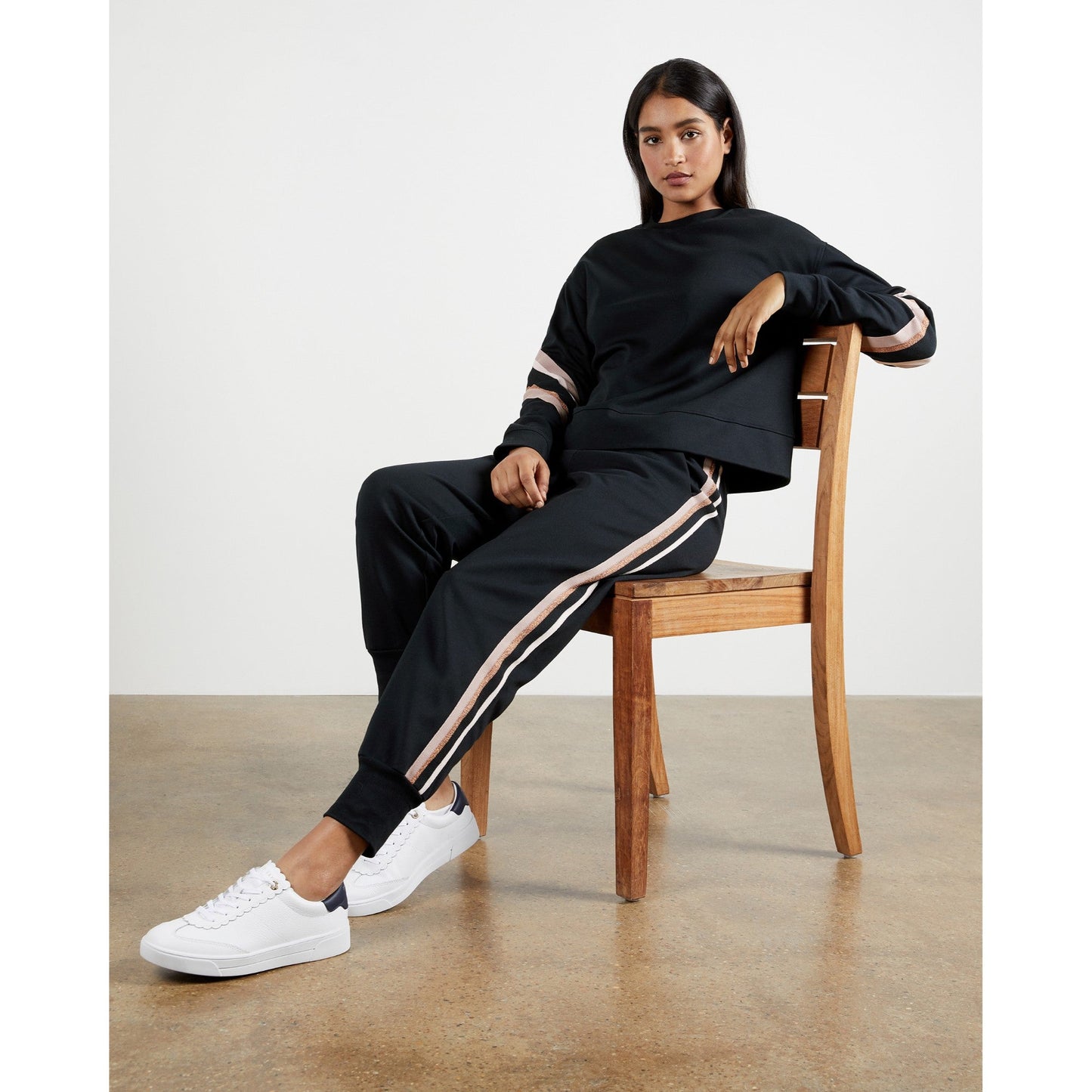 Women Aliceah-Jogger With Striped Trim - Navy