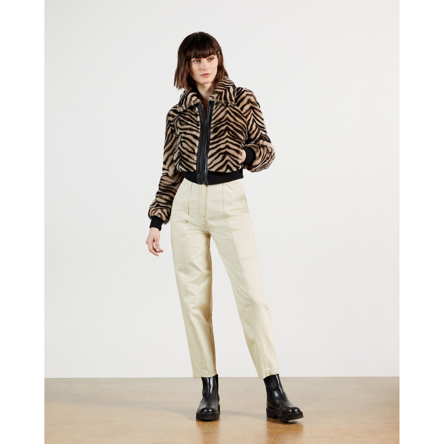 Women Sunsete-Peg Leg Ecru Jean - Ecru