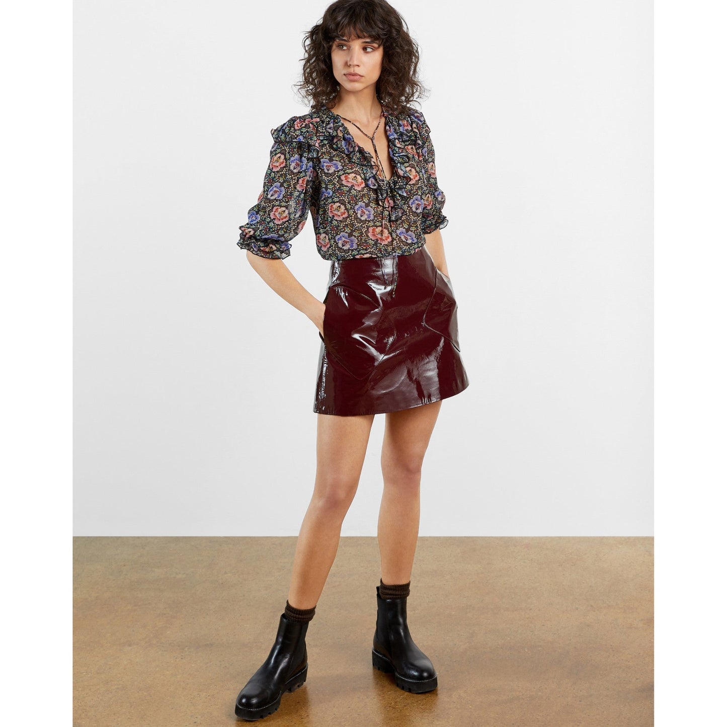 Women Jessiey-Mini Skirt - Maroon