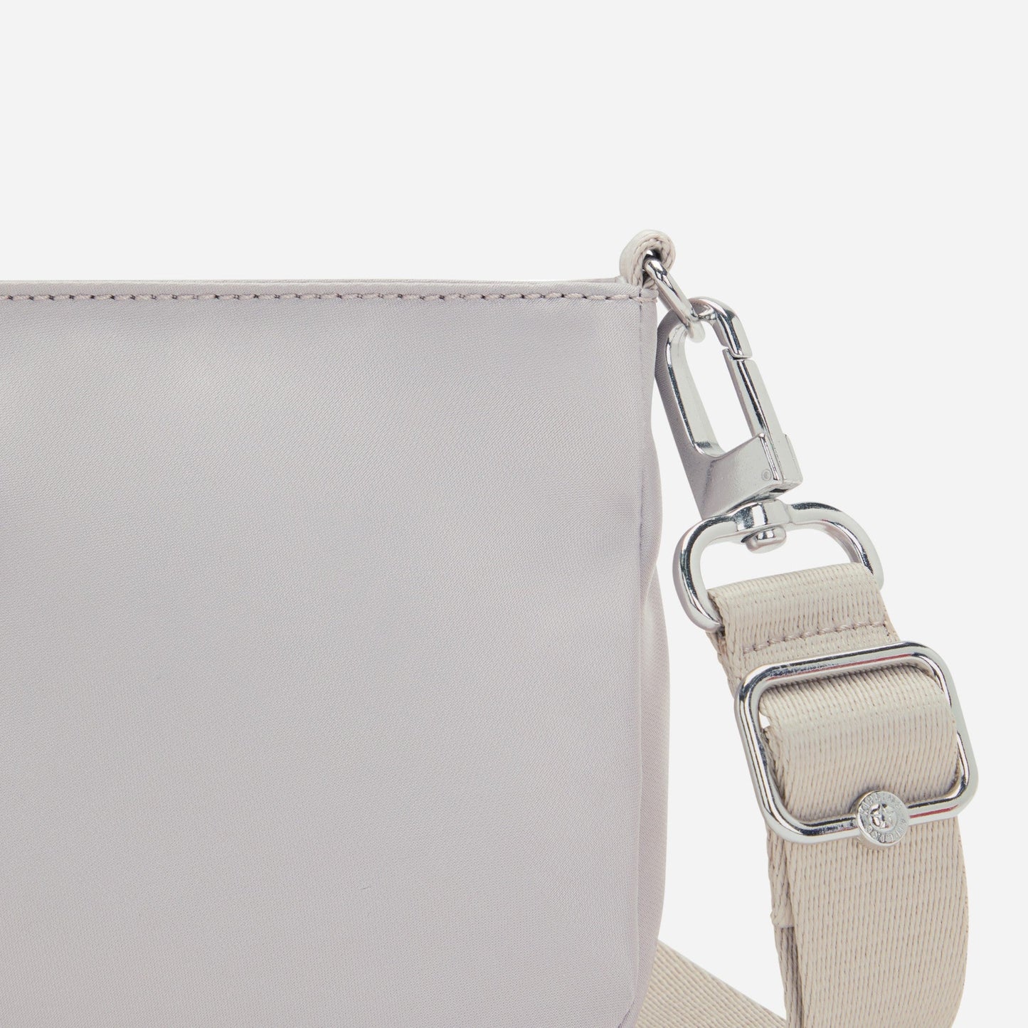 Masha Glow Satin