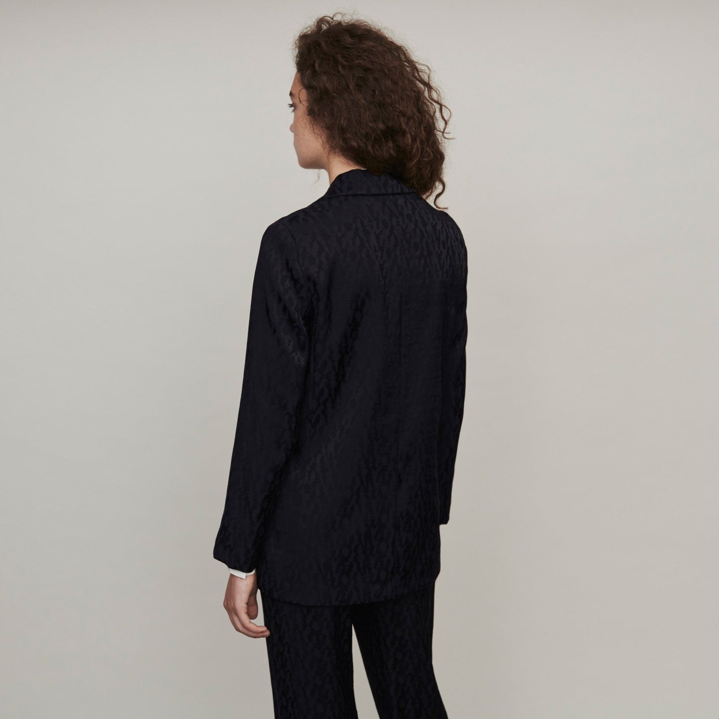 Val Blazer - Black